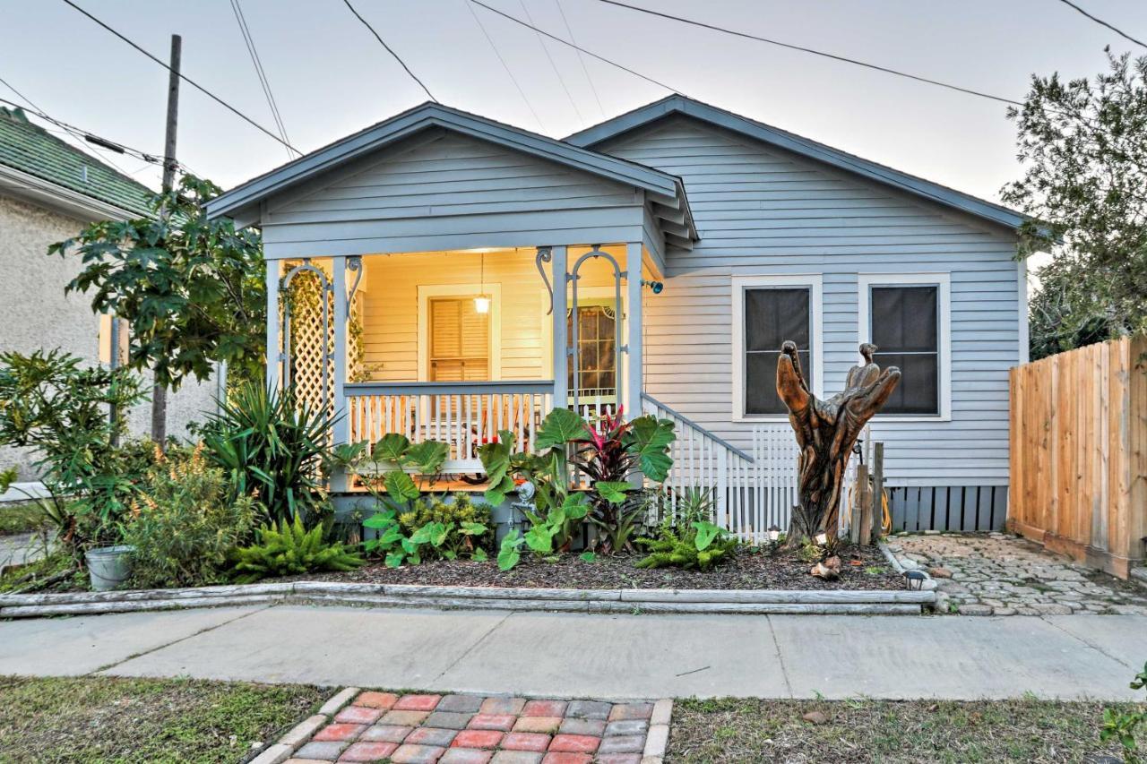 Historic Galveston Home Walkable Neighborhood! Exterior photo
